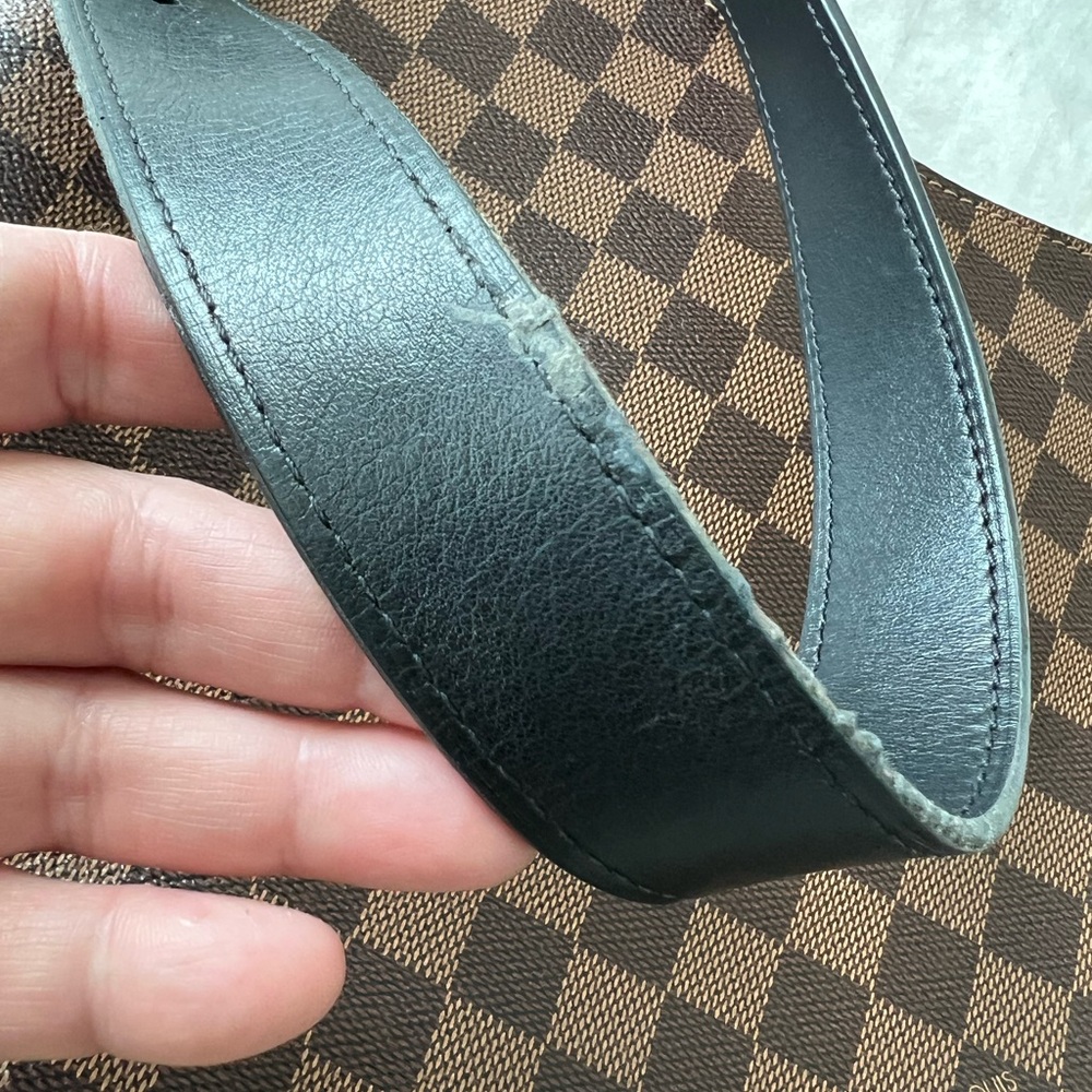 Louis Vuitton Odeon NM PM Damier Leather Shoulder
Bag - Picture 7 of 8